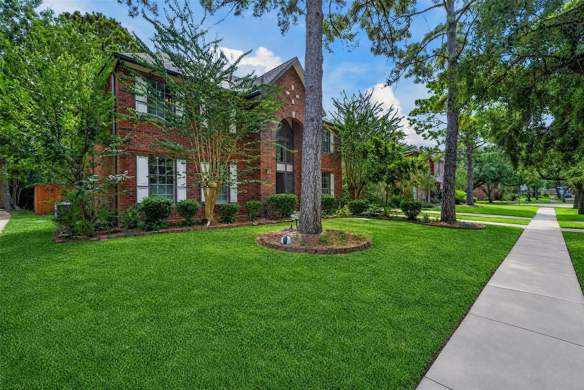 1306 N Gabriel River Circle