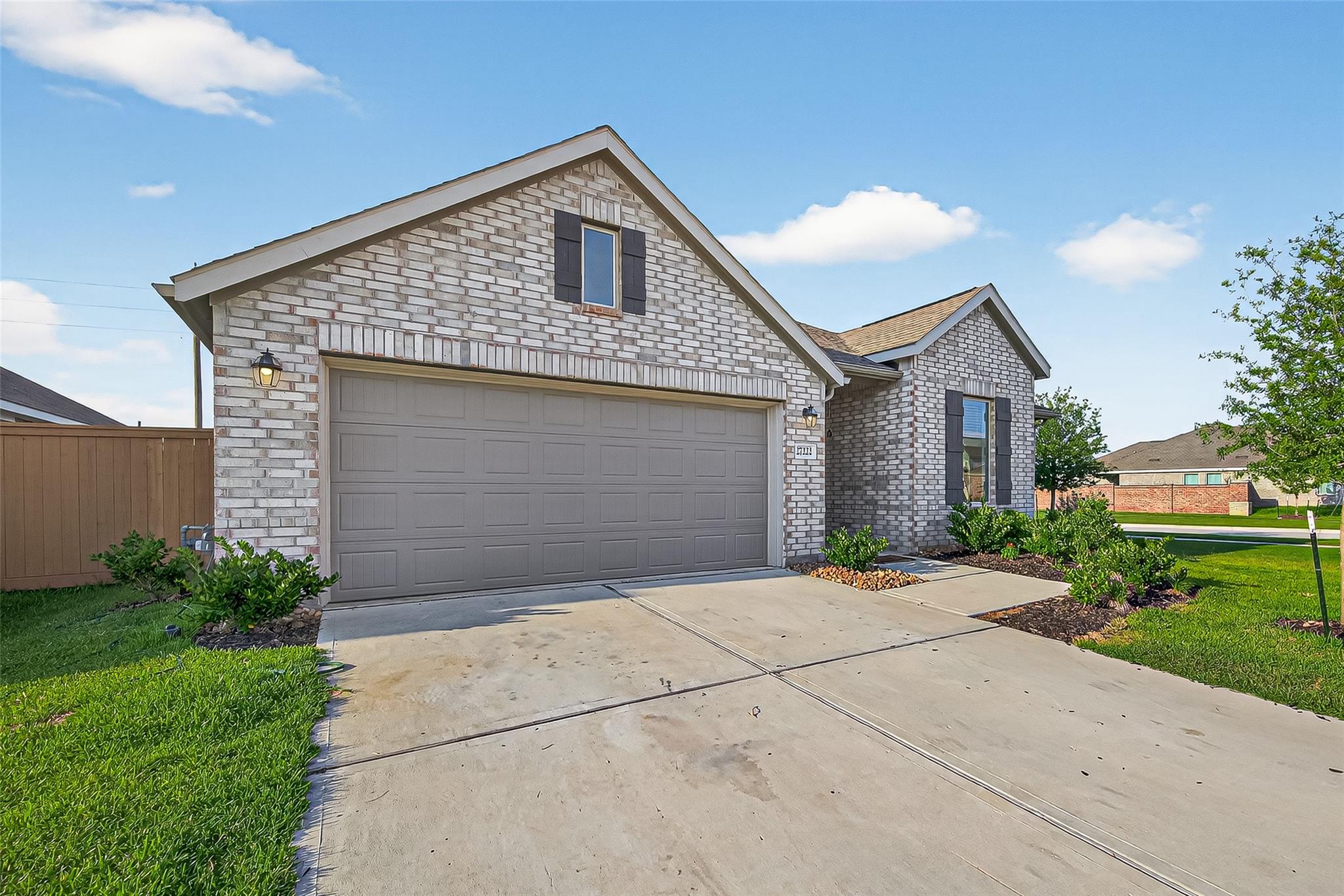 27222 Woodridge Glen Drive