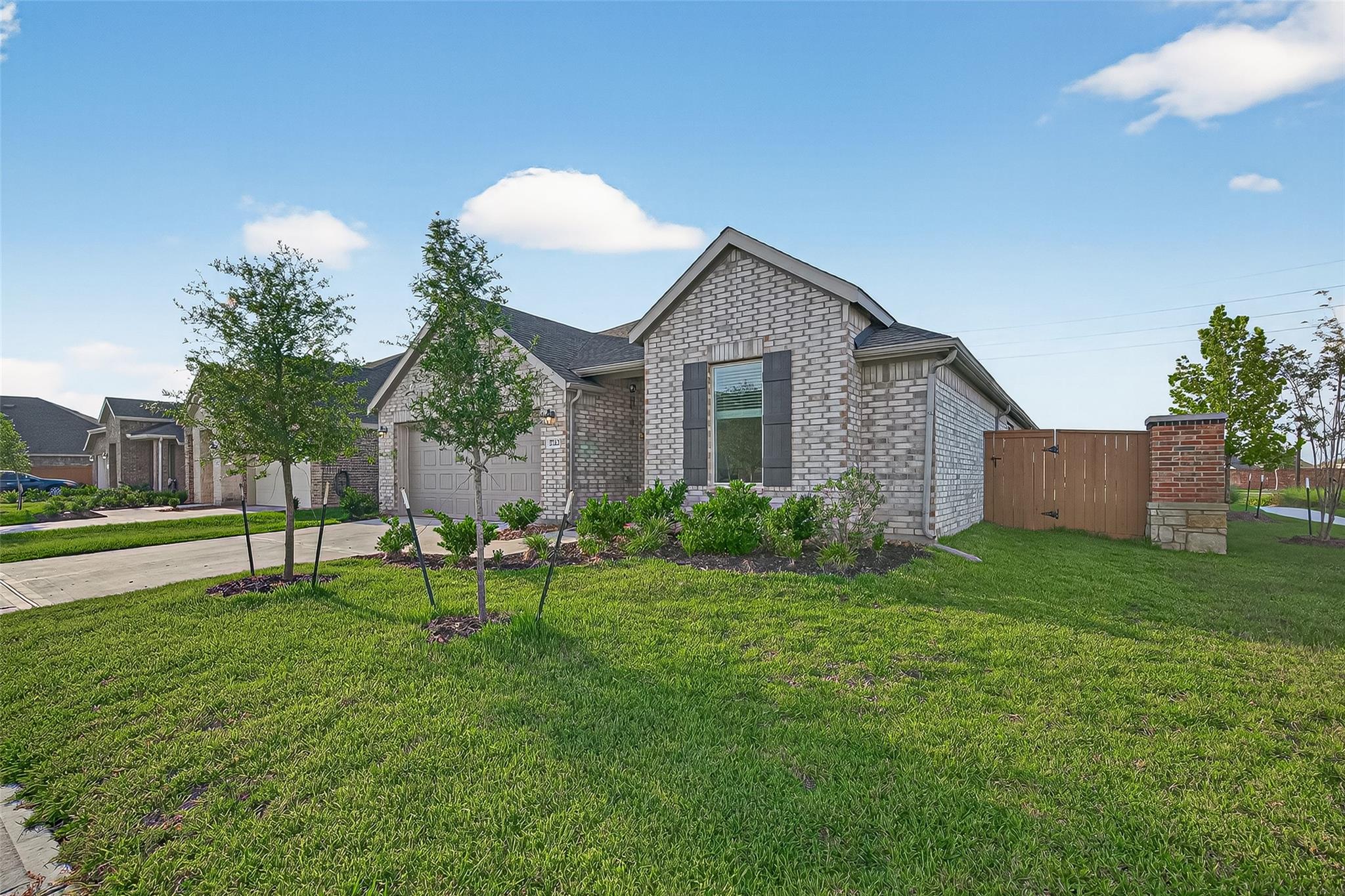 27222 Woodridge Glen Drive