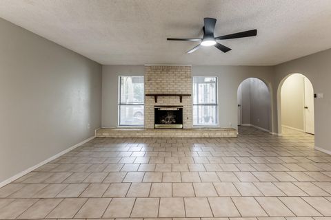 Photo of 1914 Rosewood Lane, Huntsville, TX 77340 (MLS # 14318545)