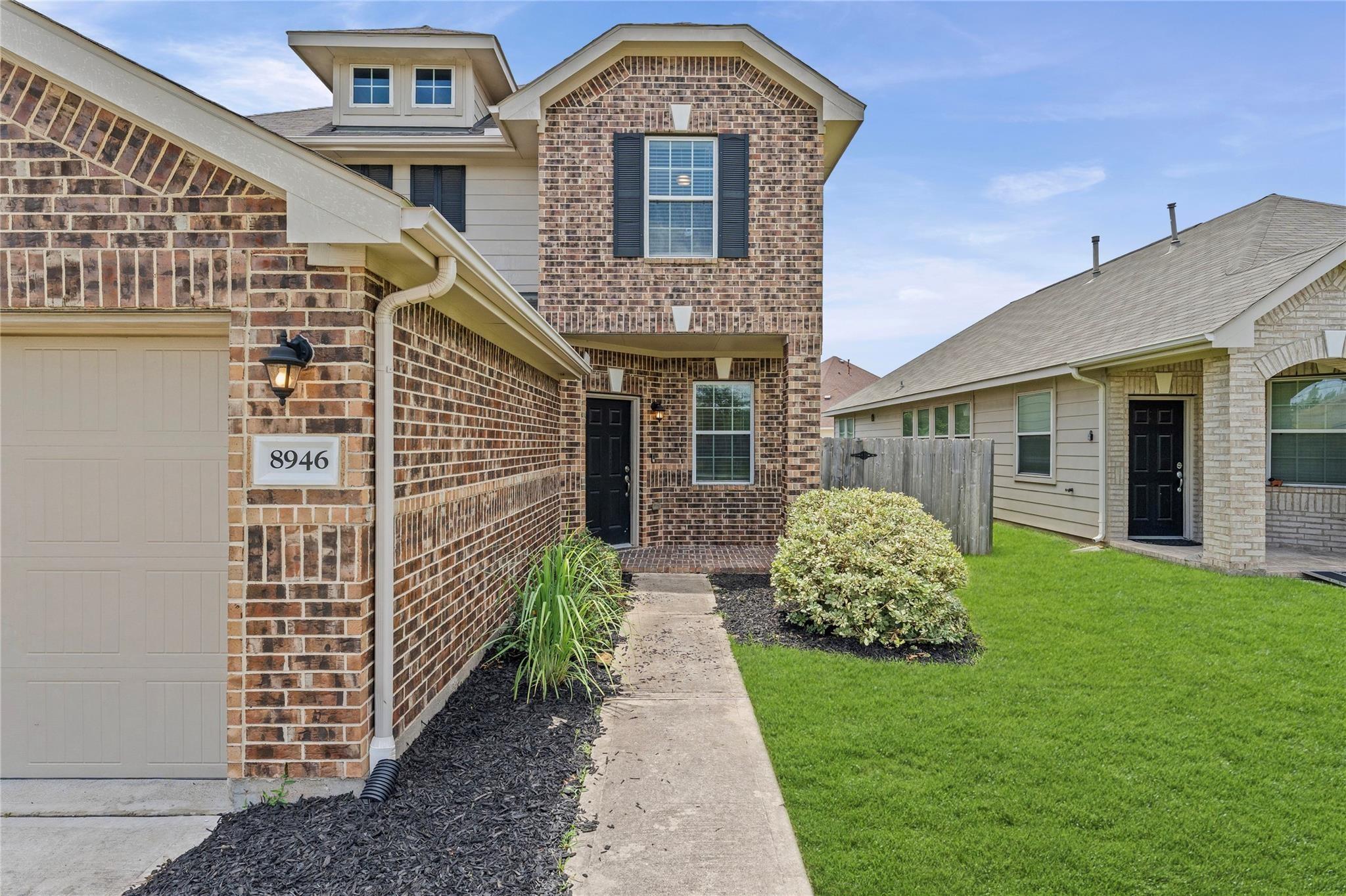 8946 Westfield Glen Court
