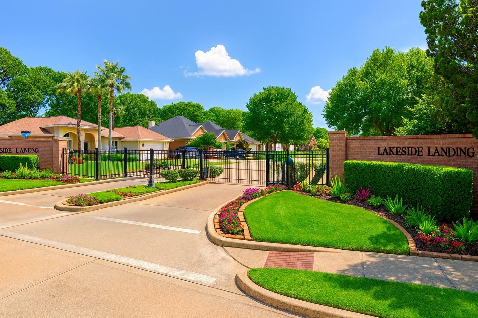 2029 Lakeside Landing
