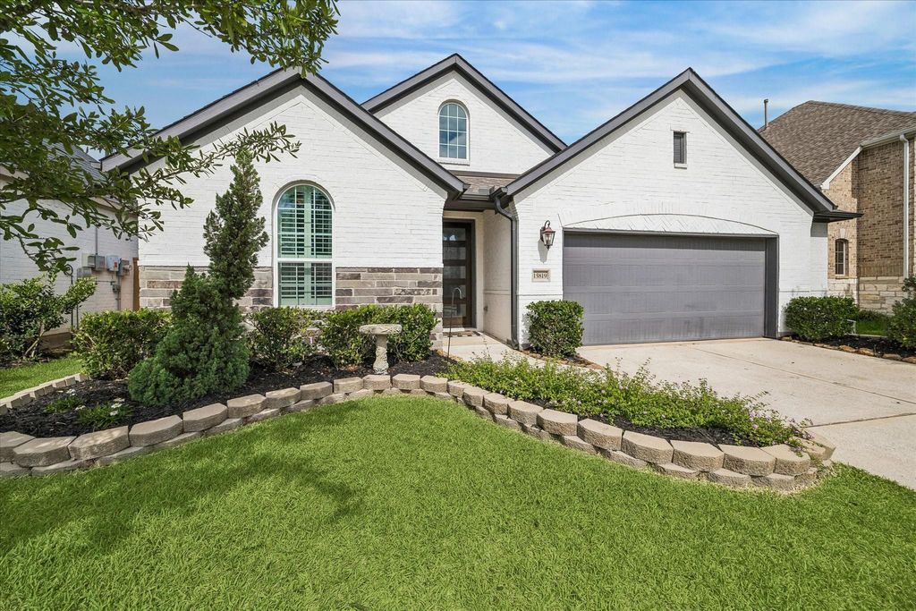 Photo of 15819 Formaston Forest Drive, Humble, TX 77346 (MLS # 8612220)