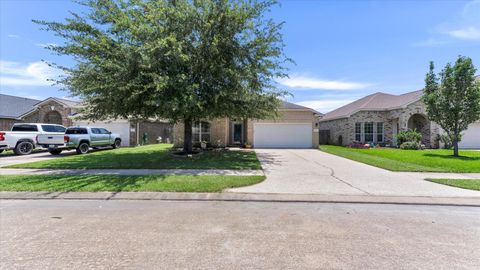 Photo of 8614 W Highlands Crossing, Highlands, TX 77562 (MLS # 90914575)