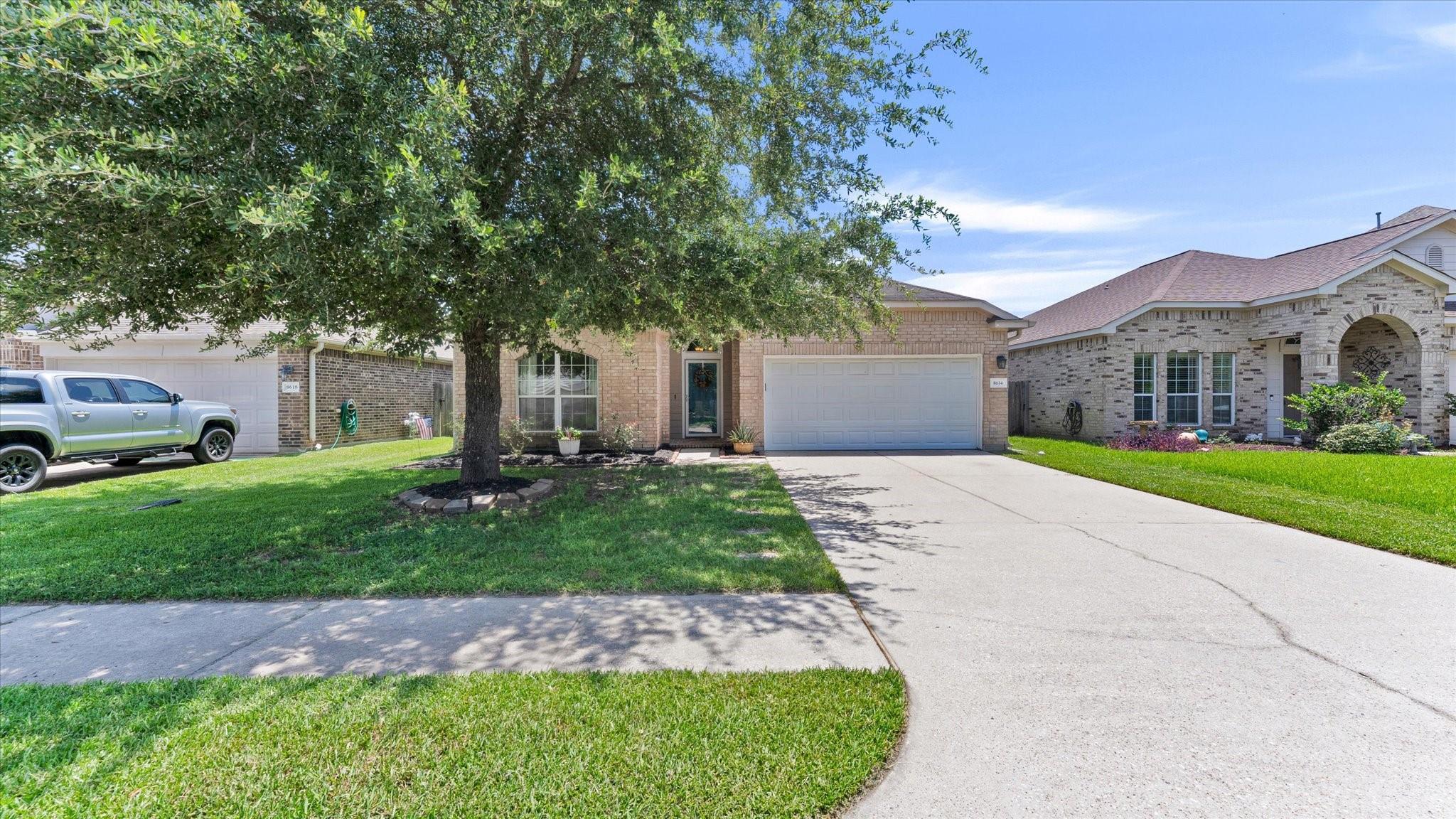 8614 W Highlands Crossing