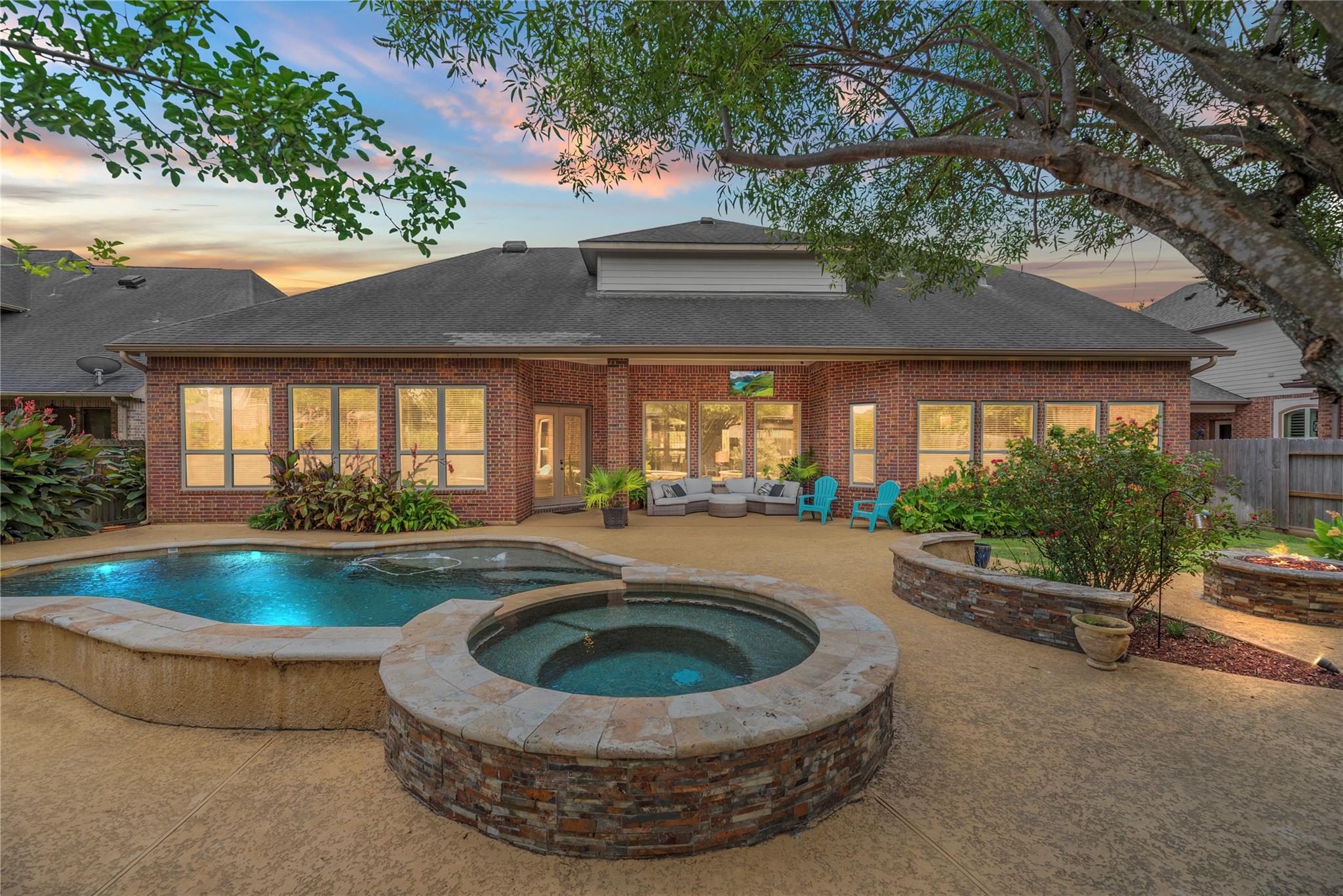 6115 Duke Trail Lane