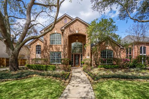 Photo of 5507 Evening Shore Drive, Houston, TX 77041 (MLS # 49437819)
