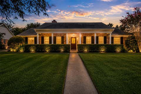 Photo of 2526 Teague Road, Houston, TX 77080 (MLS # 43721899)