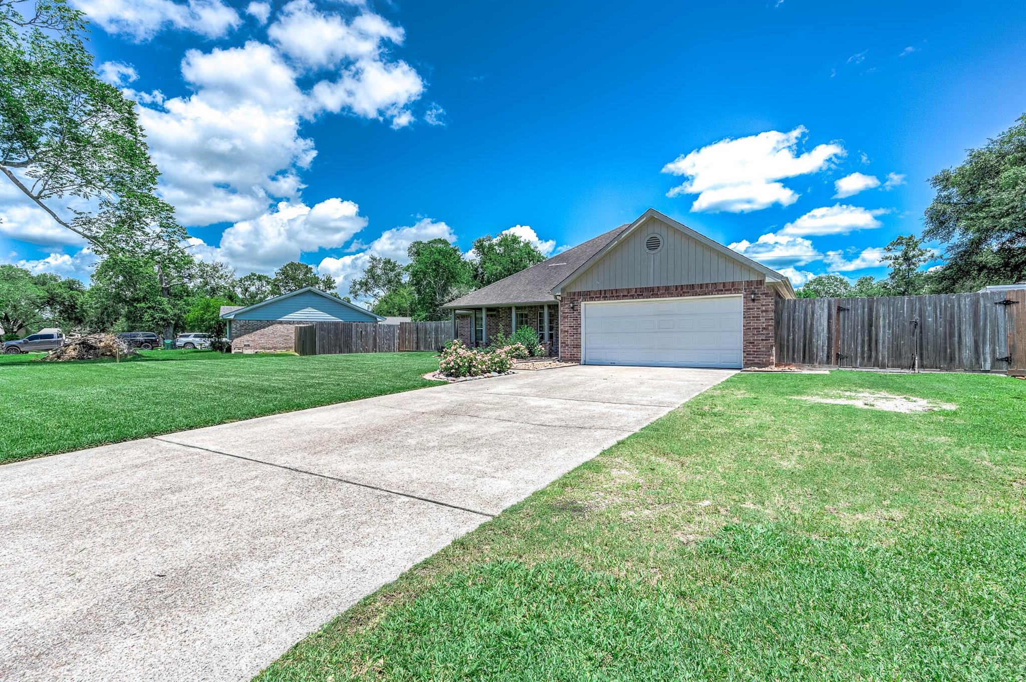 69 Briar Oak Court