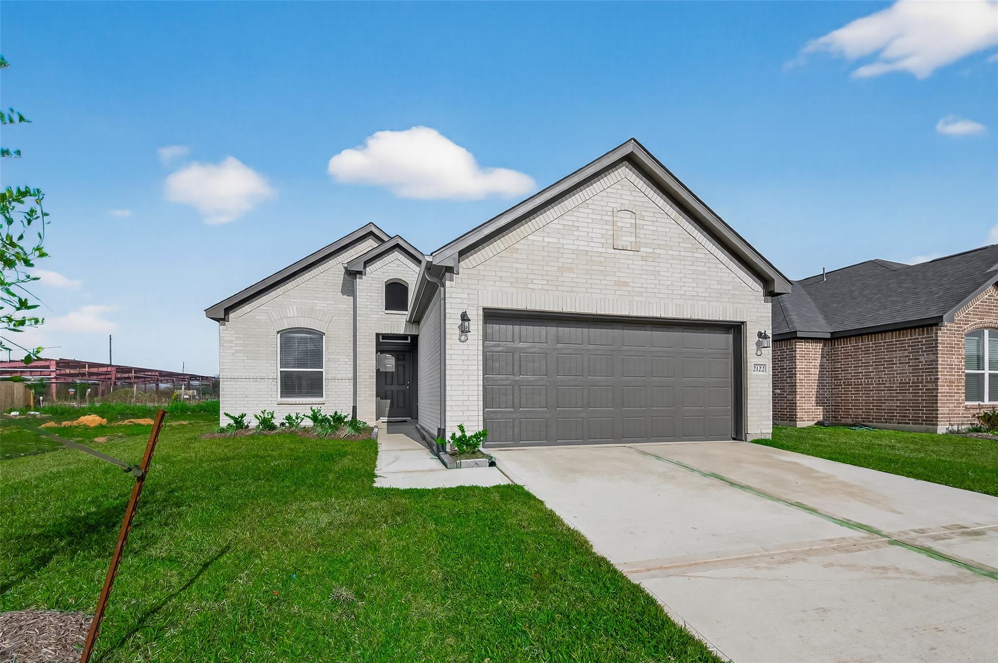 2127 Rosillo Brook Drive