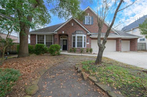 Photo of 58 S Plum Crest Circle, Spring, TX 77382 (MLS # 45683647)