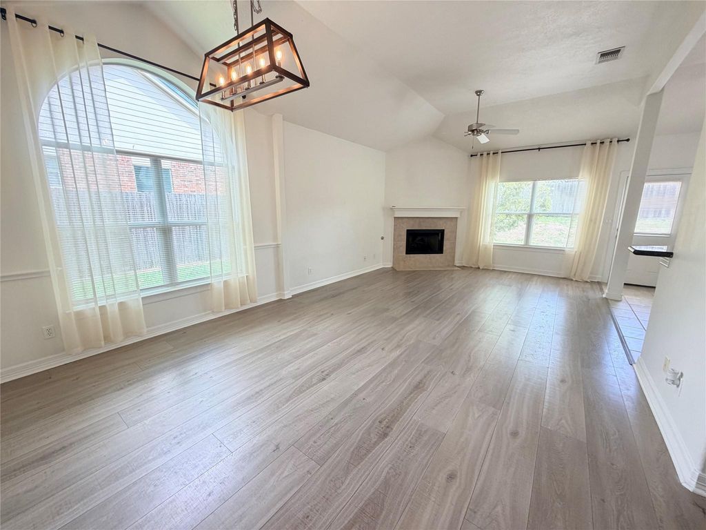 Photo of 1112 Walnut Bend, Brenham, TX 77833 (MLS # 29833446)