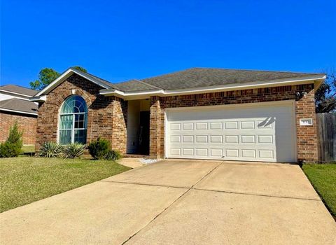 Photo of 1112 Walnut Bend, Brenham, TX 77833 (MLS # 29833446)