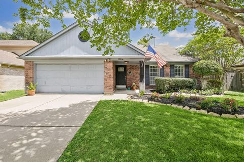 Photo of 10114 Wayward Wind Lane, Houston, TX 77064 (MLS # 56190002)