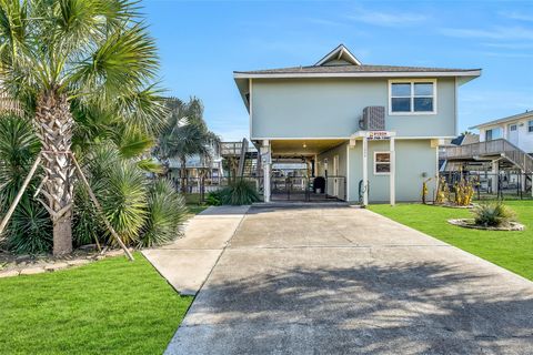 Homes For Sale - 23007 Lunes Street<br/> Galveston, TX 77554