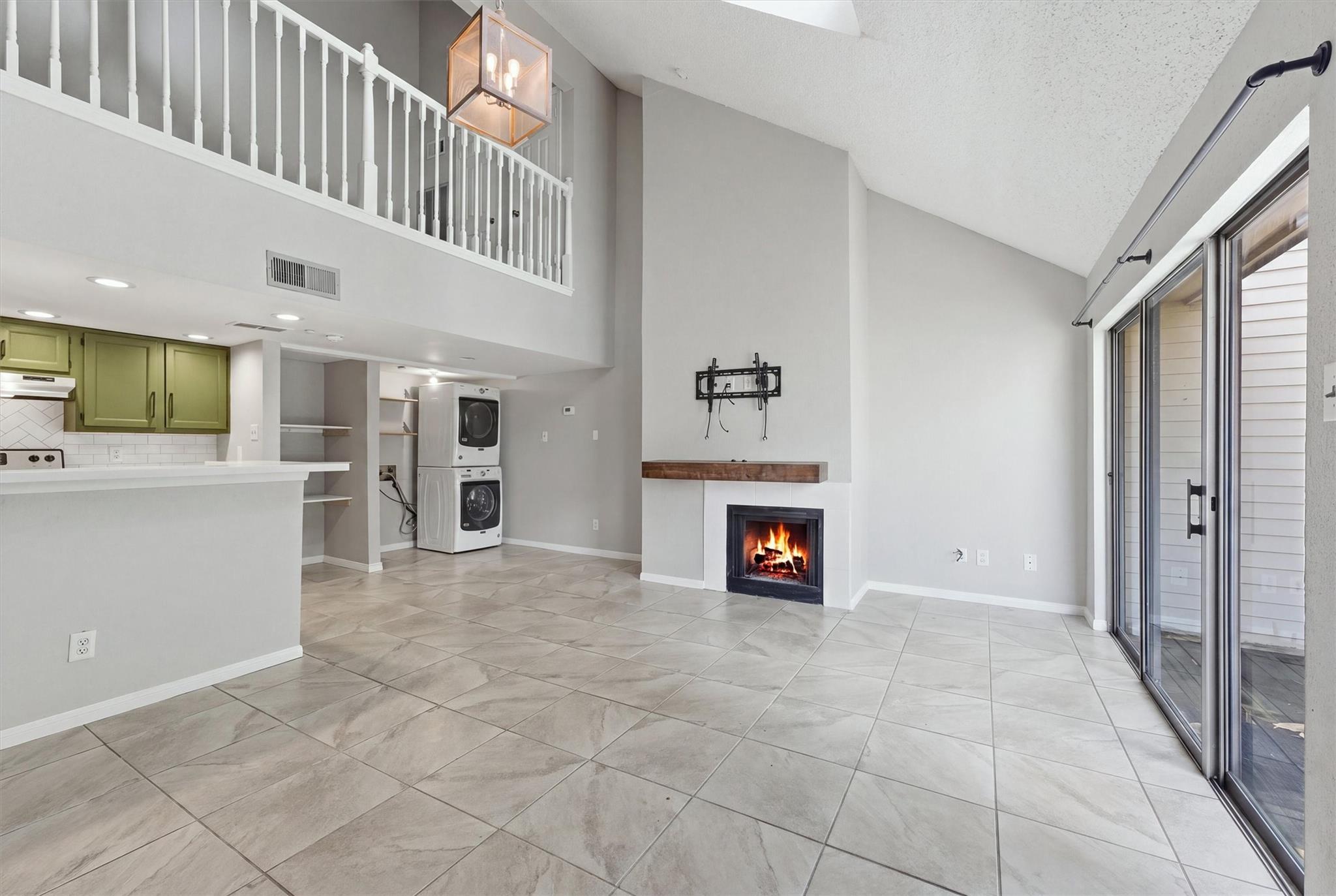 2300 Old Spanish Trail 2111