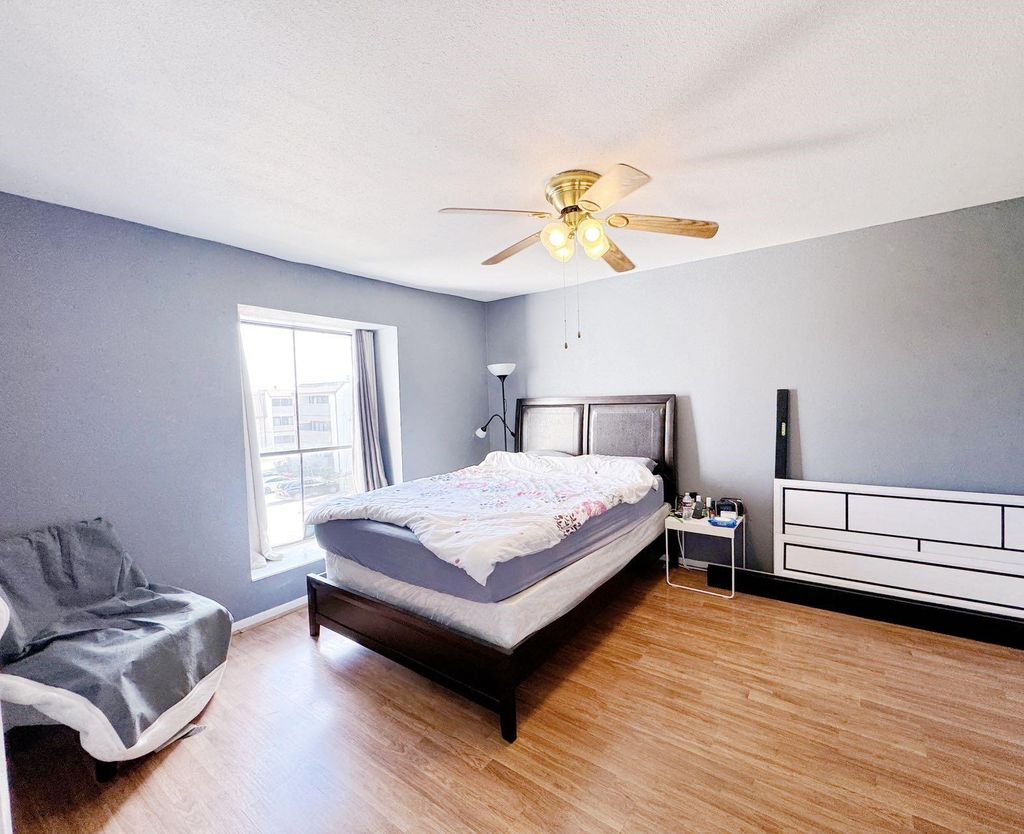 Photo of 3075 Walnut Bend Lane #36, Houston, TX 77042 (MLS # 17384818)