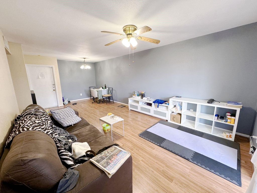 Photo of 3075 Walnut Bend Lane #36, Houston, TX 77042 (MLS # 17384818)