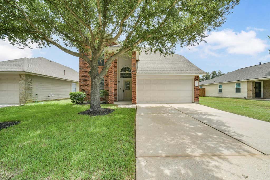 Photo of 21526 Falvel Lake Drive, Spring, TX 77388 (MLS # 12084128)