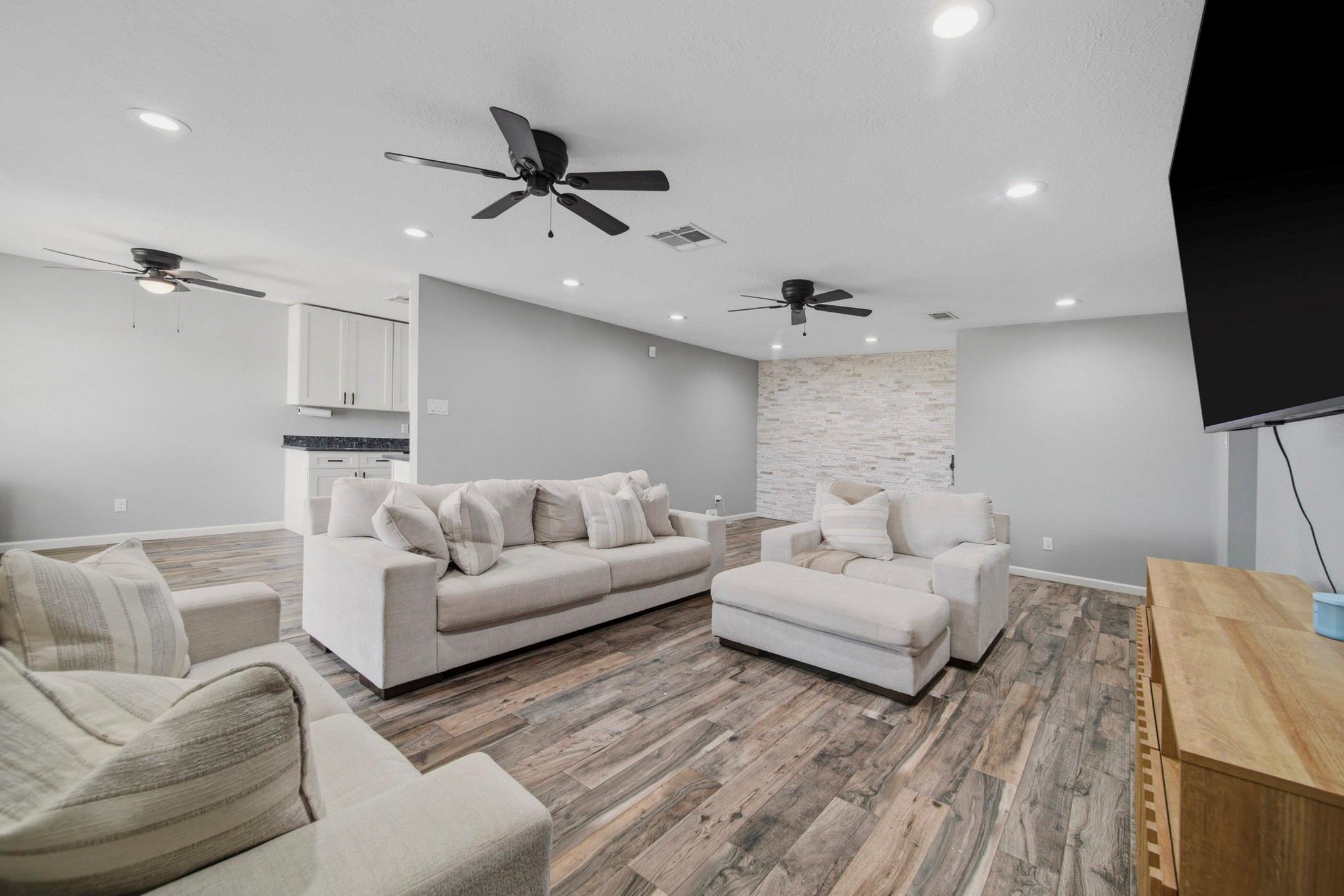 2819 Heritage Colony Drive