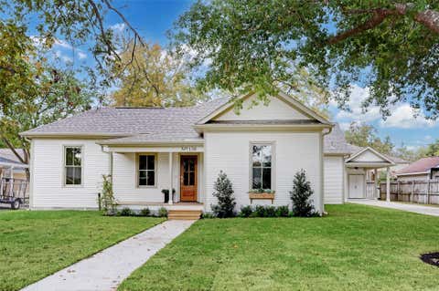 Photo of 138 Lakeview Drive, Sugar Land, TX 77498 (MLS # 49554245)