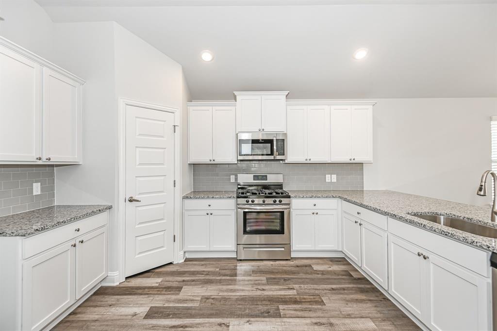 5321 W Bayou Maison Circle