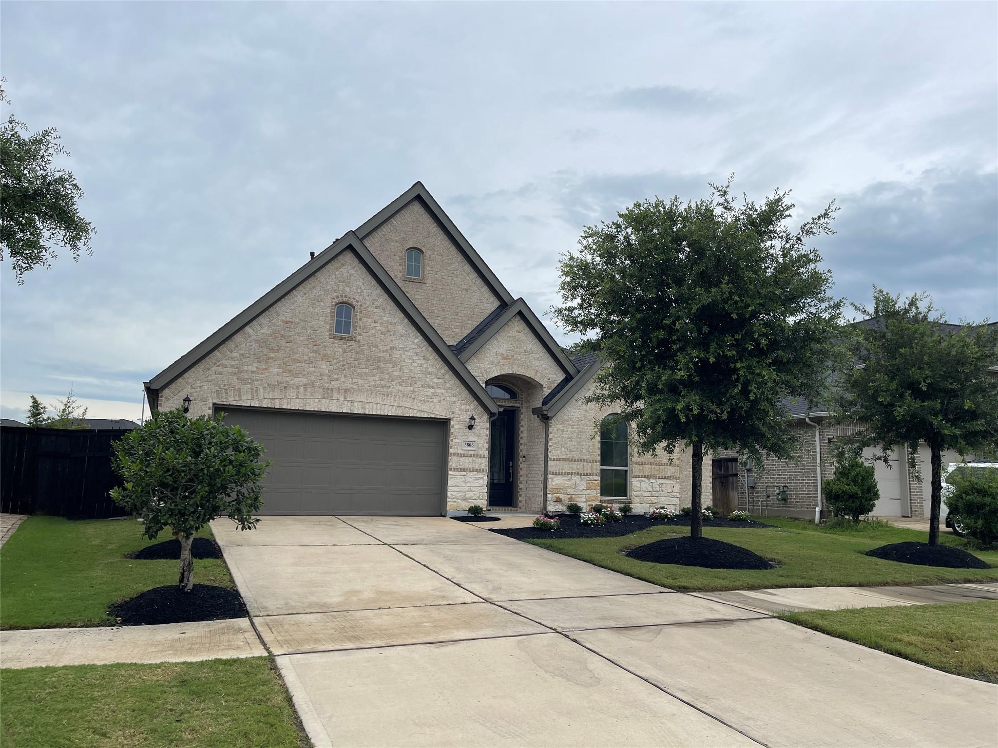 3806 Lake Falls Drive