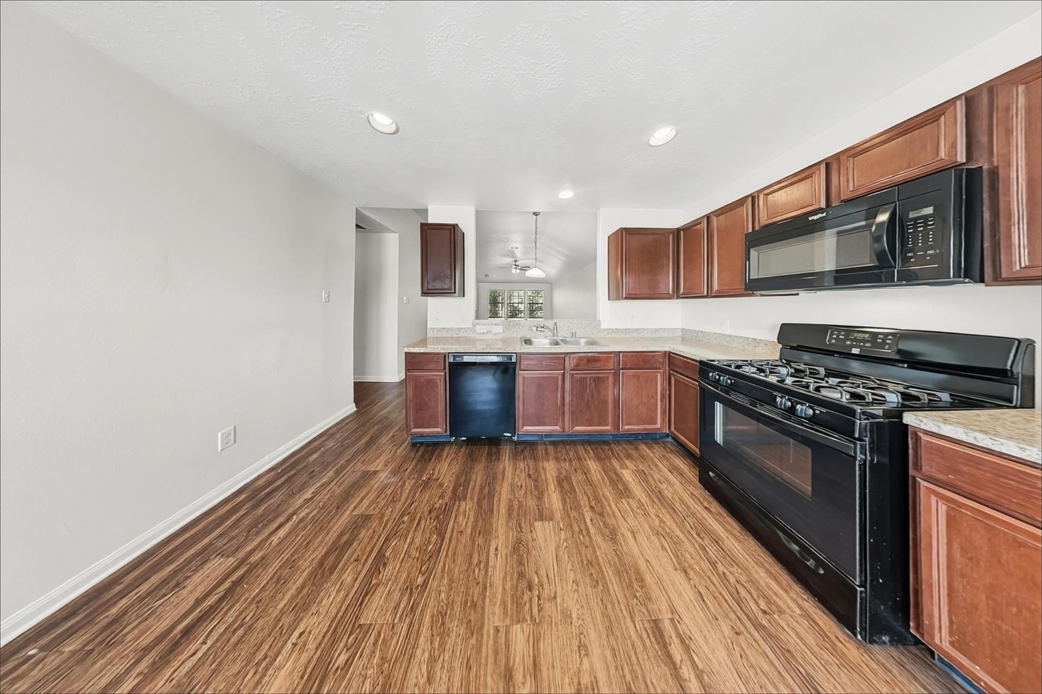 22 Mira Loma Drive