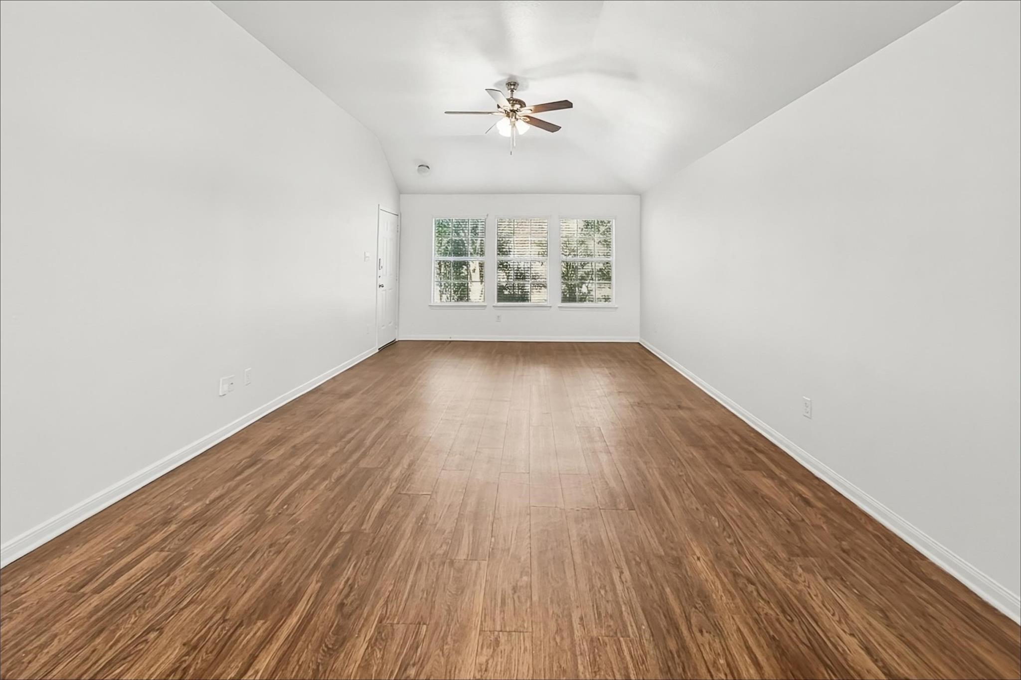 22 Mira Loma Drive