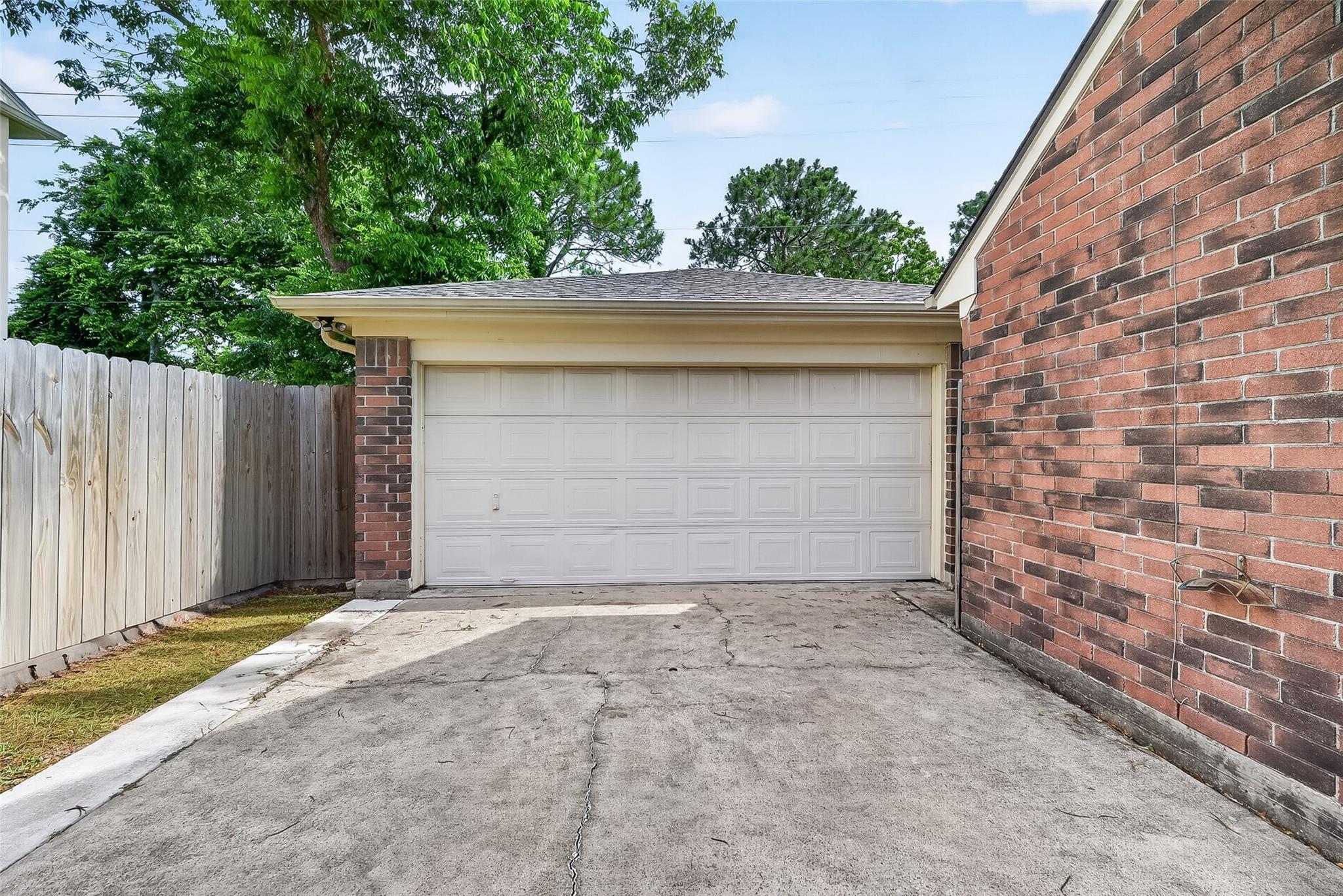 5209 Spring Circle Drive