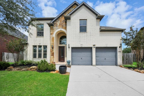 Homes For Sale - 3806 Pearl Pass Lane<br/> Sugar Land, TX 77479