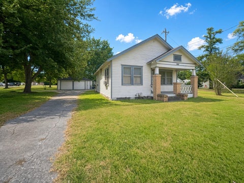 Photo of 10117 Fulton Street, Houston, TX 77076 (MLS # 61537369)