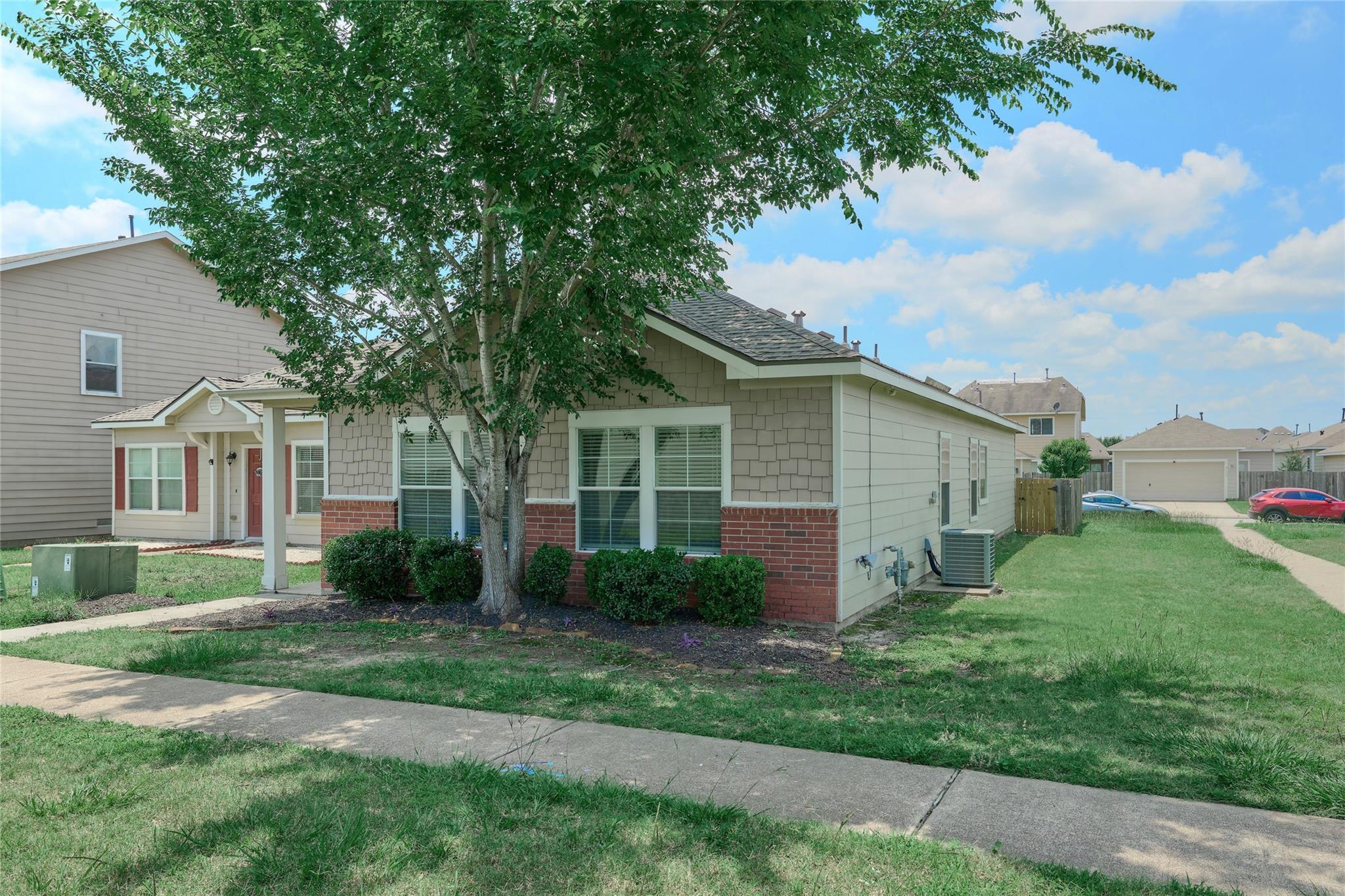 21718 Grassy Hill Lane