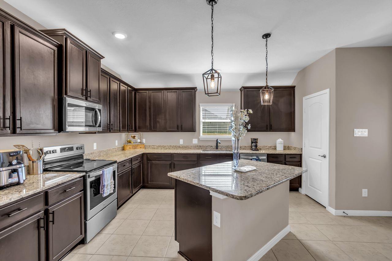 21219 Solstice Point Drive