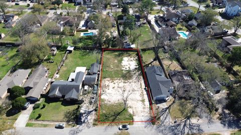 Vacant Land For Sale - 9309 Carousel Lane Ln<br/> Houston, TX 77080