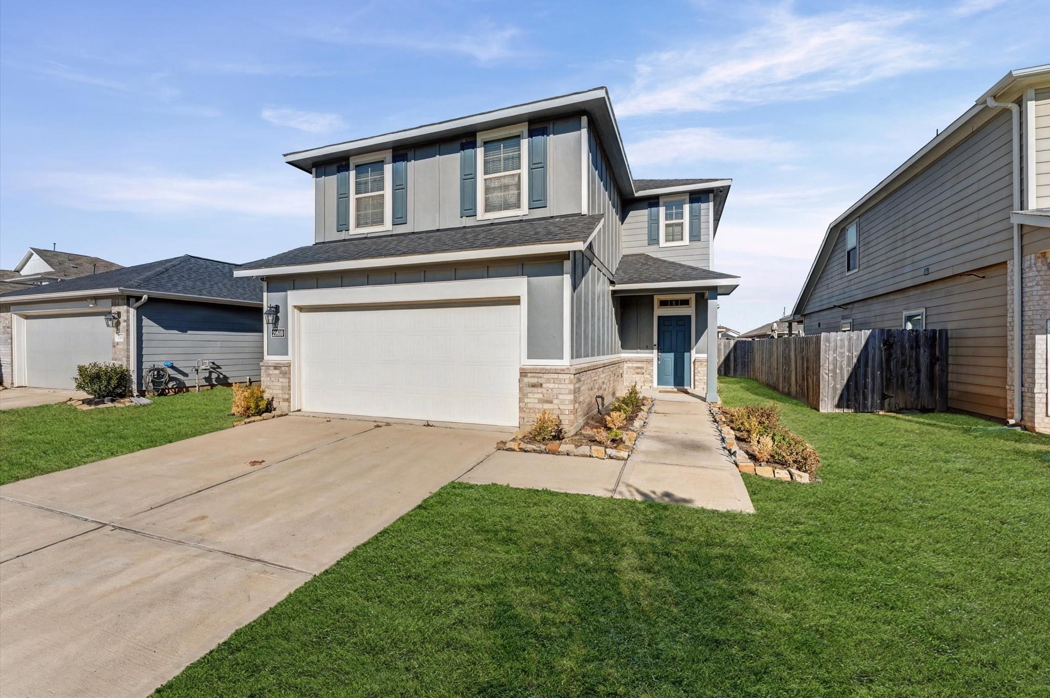 21610 Lemon Beebrush Lane