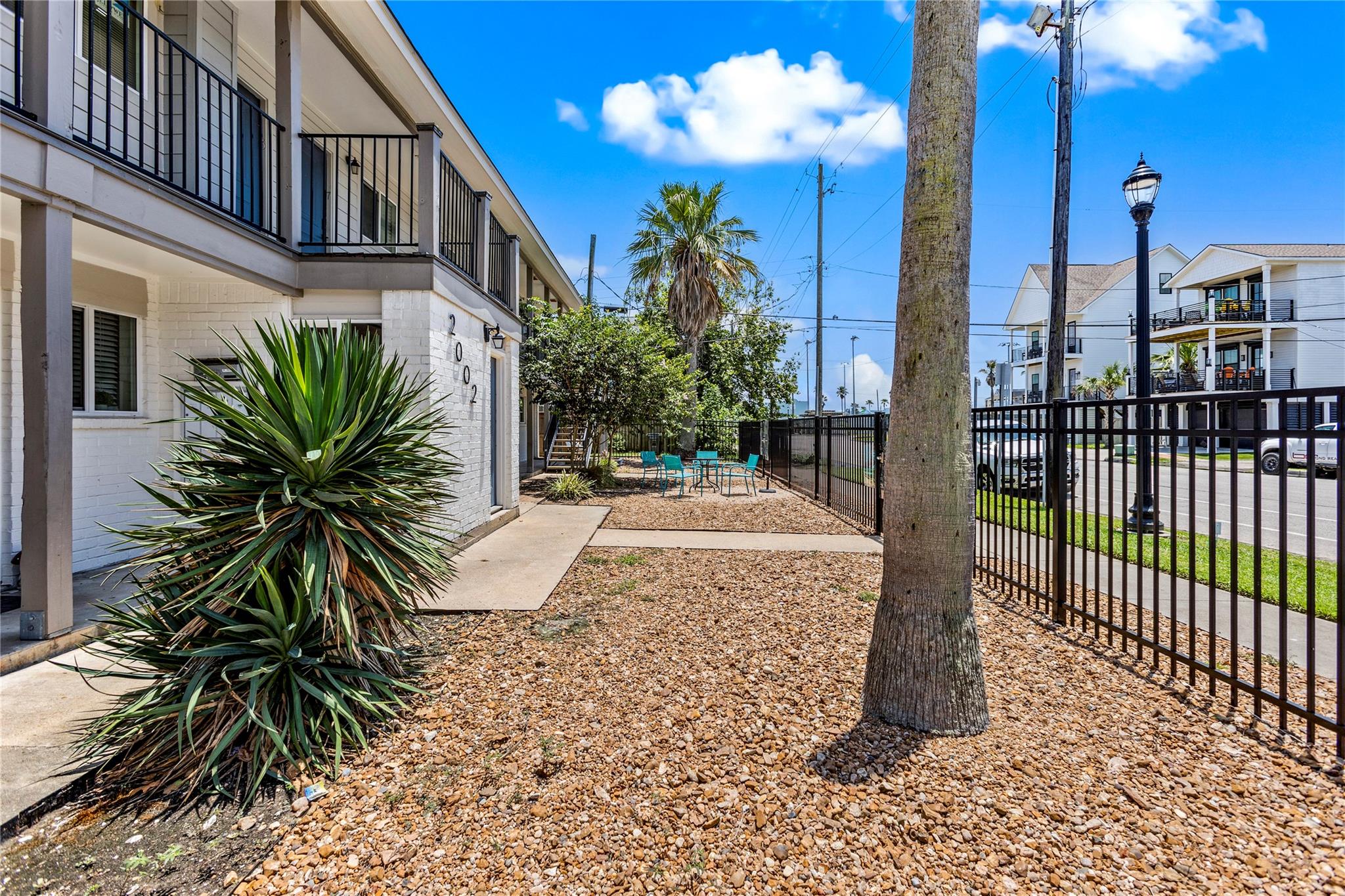 Galveston, Texas 77550, United States, 2 Bedrooms Bedrooms, ,1 BathroomBathrooms,Residential,Active,193395