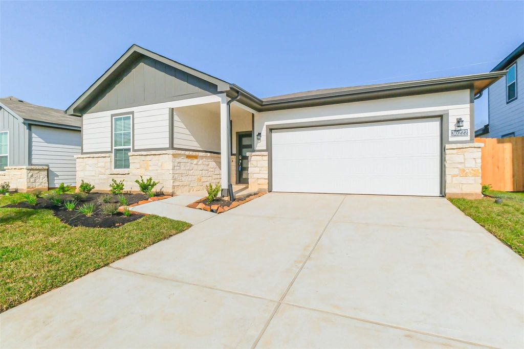 Photo of 30222 Fledged Wing Drive, Waller, TX 77484 (MLS # 98903480)