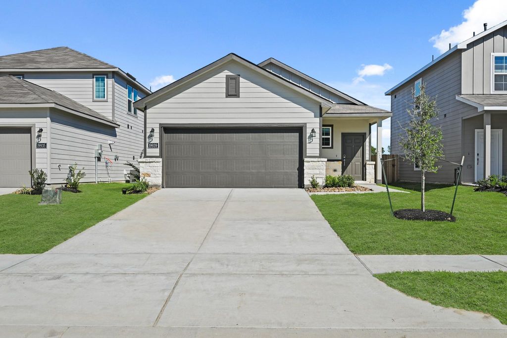 Photo of 19939 Park Mesa Lane, Porter, TX 77365 (MLS # 31441986)