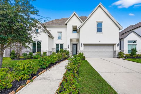 Photo of 9019 Bayou Spring Court, Missouri City, TX 77459 (MLS # 40648607) Photo of 9019 Bayou Spring Court, Missouri City, TX 77459 (MLS # 40648607)