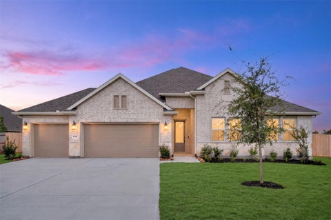 Photo of 11918 Willow Way Avenue, Mont Belvieu, TX 77535 (MLS # 72542843)