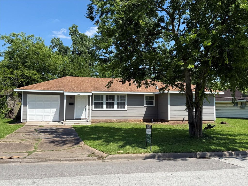Photo of 2222 8th Street, Galena Park, TX 77547 (MLS # 31936270)