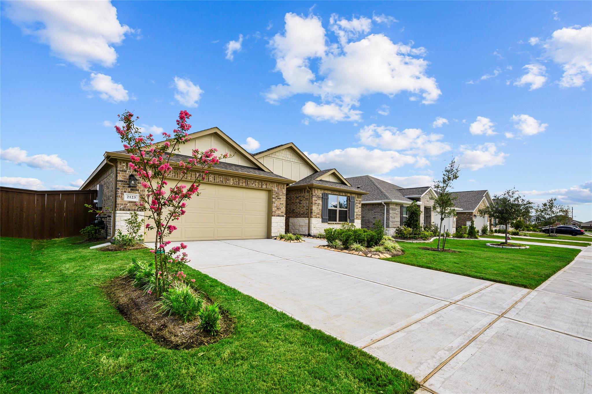 2123 Levant Lane