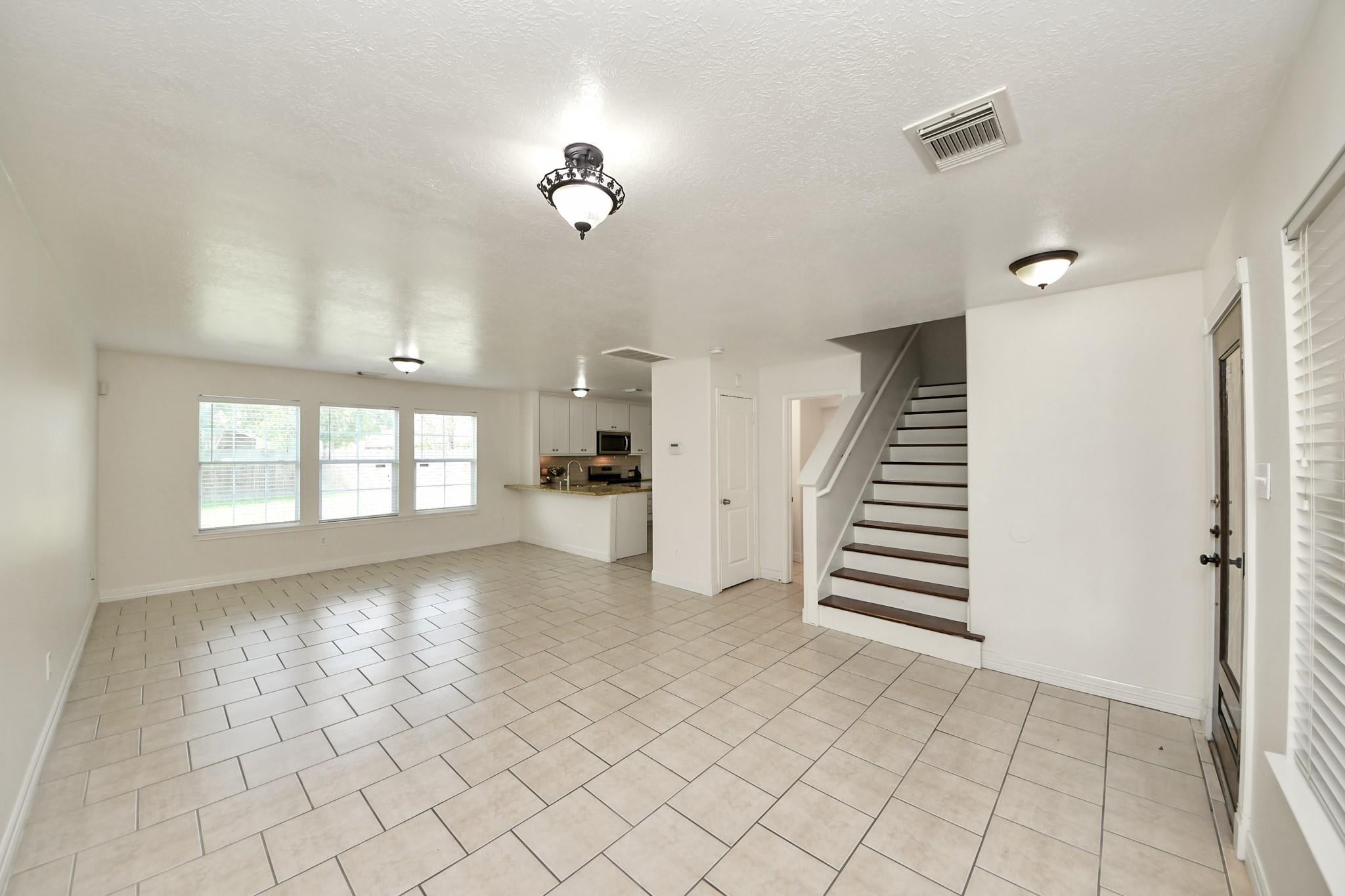 6723 Stonecross Creek Lane