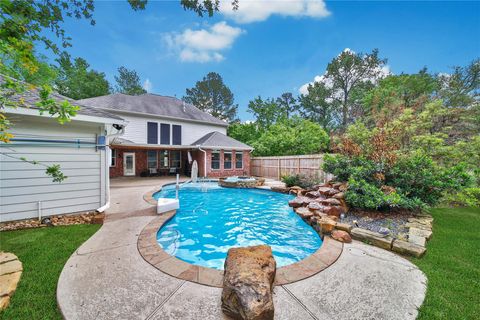 Photo of 3 Murmuring Creek Place, Conroe, TX 77385 (MLS # 14722347)