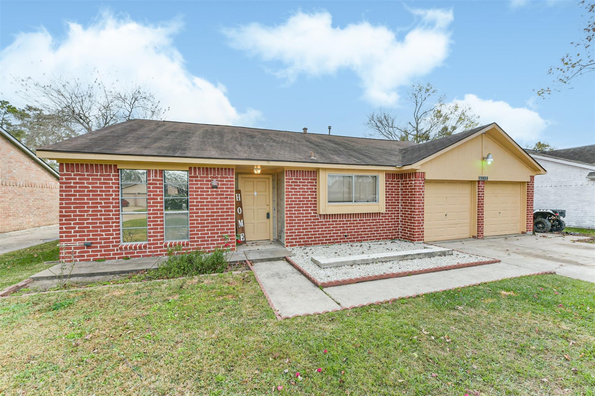 17538 Crestline Road