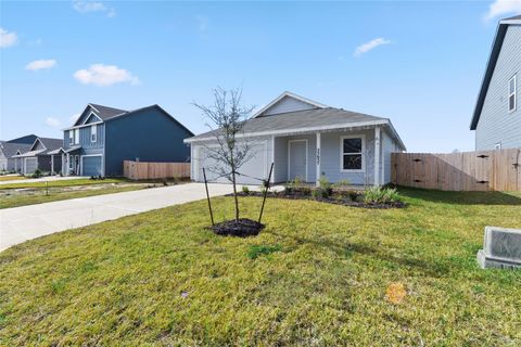 Photo of 25637 Rose Creek Drive, Cleveland, TX 77328 (MLS # 47677123)