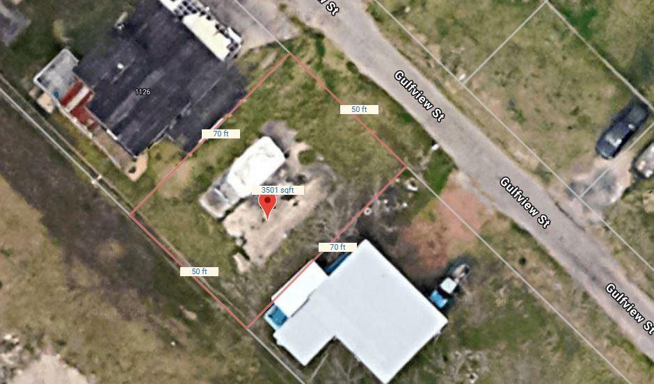 1122 Gulfview Street