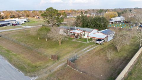 Photo of 25 County Road 6022b, Dayton, TX 77535 (MLS # 77907326)