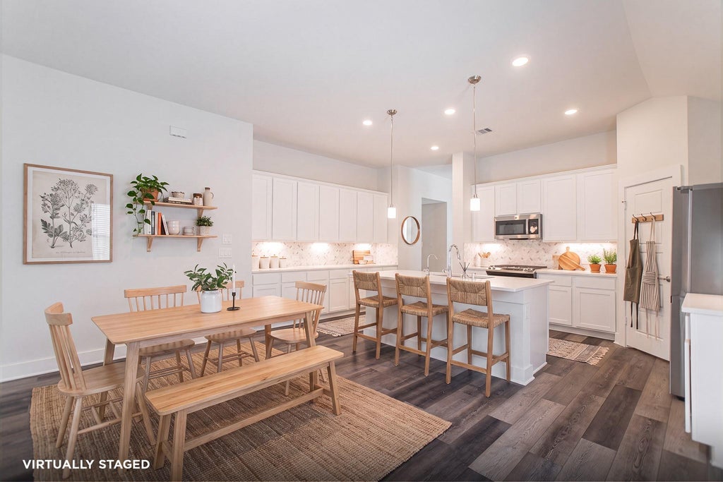Photo of 10289 South Goshawk Trail, Conroe, TX 77385 (MLS # 14562976)